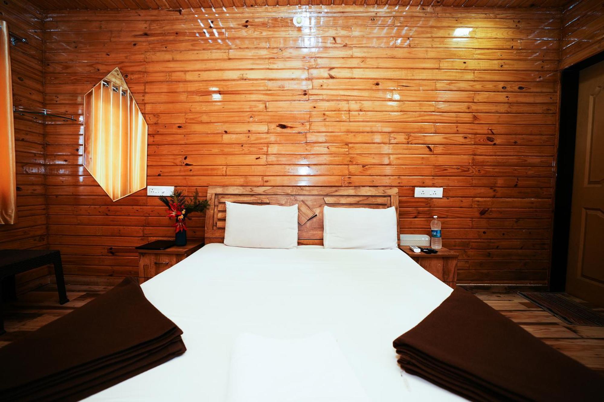 Sunshine Resort Pune Exterior photo
